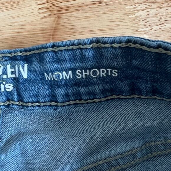 DENIZEN HIGH RISE CLASSIC CASUAL CONCERT FESTIVAL EVERYDAY DENIM MOM SHORTS - Picture 5 of 7